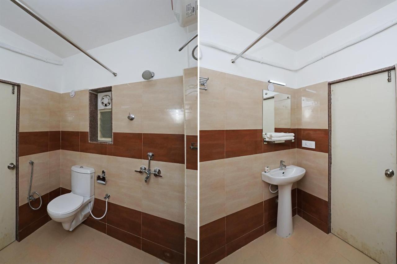 Oyo 13528 Kumud Plaza Hotel Bhubaneswar Exterior photo
